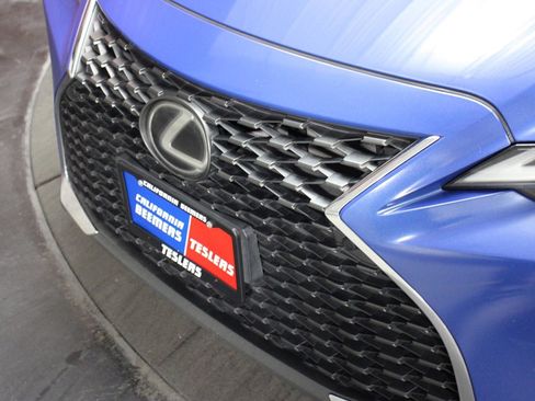 Used 2021 Lexus IS 300 w/ Comfort Package RWD image 3