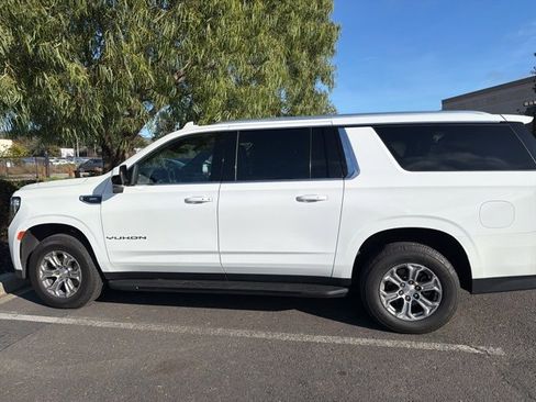 Used 2022 GMC Yukon XL SLE w/ Max Trailering Package image 14