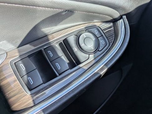 Used 2024 Chevrolet Malibu LT FWD image 21