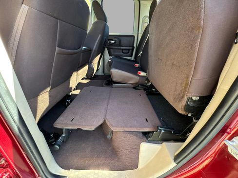 Used 2018 RAM 1500 Big Horn RWD image 34