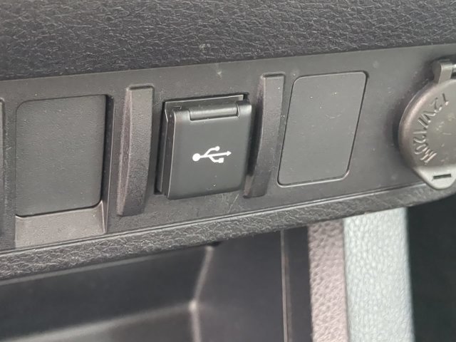 Certified 2020 Toyota Tacoma SR AWD/4WD image 23