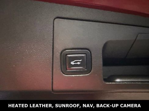 Used 2018 Cadillac XT5 Luxury w/ Driver Awareness Package FWD image 22