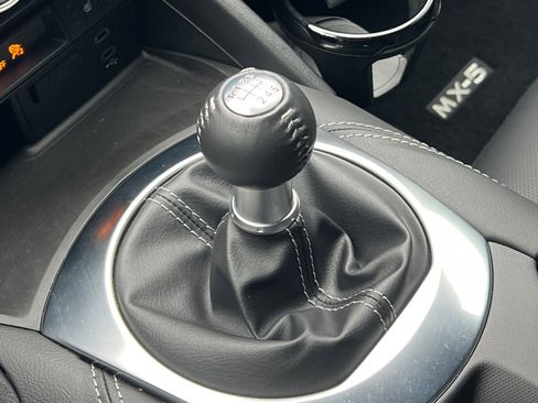 Used 2025 MAZDA MX-5 Miata RF Grand Touring w/ Weather Package image 29