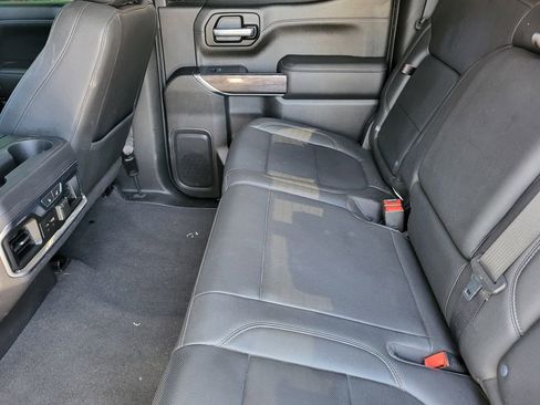 Used 2021 Chevrolet Silverado 1500 LTZ w/ LTZ Convenience Package II AWD/4WD image 28