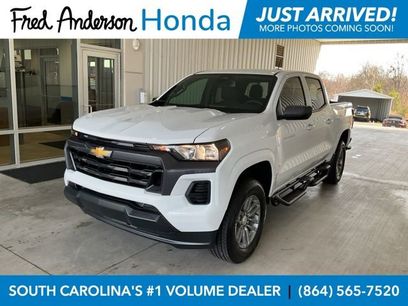 Used 2025 Chevrolet Colorado LT