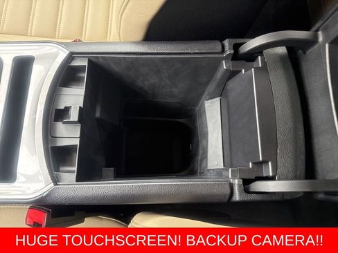 Certified 2024 Ford Edge SEL w/ Convenience Package image 29