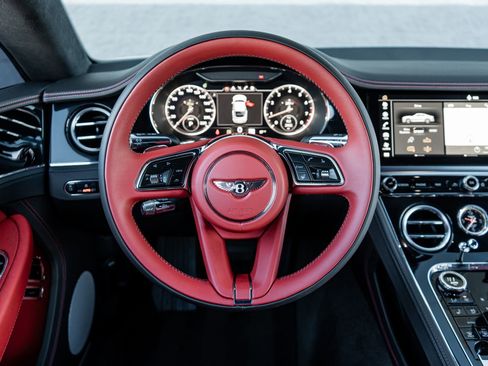 Used 2023 Bentley Continental GT Mulliner image 25