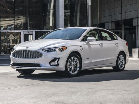Used 2019 Ford Fusion Energi Titanium image 1