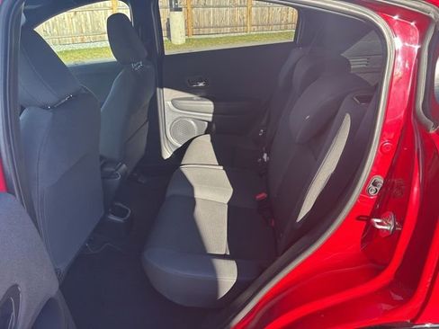 Used 2022 Honda HR-V Sport image 10