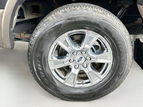 Used 2016 Ford F150 Lariat w/ Equipment Group 502A Luxury AWD/4WD image 30