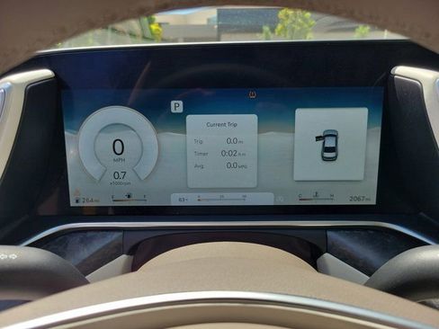 Used 2025 Genesis G90 3.5T AWD/4WD image 28