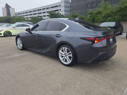 Used 2021 Lexus IS 300 w/ Comfort Package RWD image 7