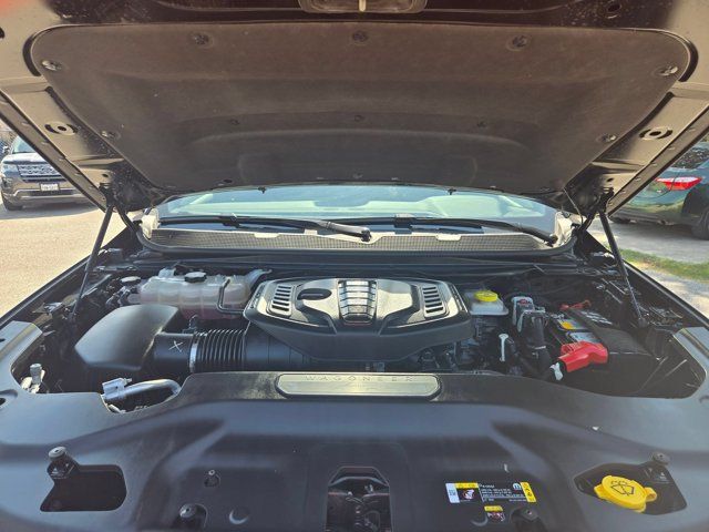 Used 2025 Jeep Wagoneer L Series II AWD/4WD image 32