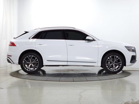 Used 2023 Audi Q8 Prestige AWD/4WD image 12