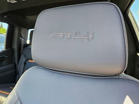New 2026 GMC Sierra 1500 AT4 w/ AT4 Premium Package AWD/4WD image 22