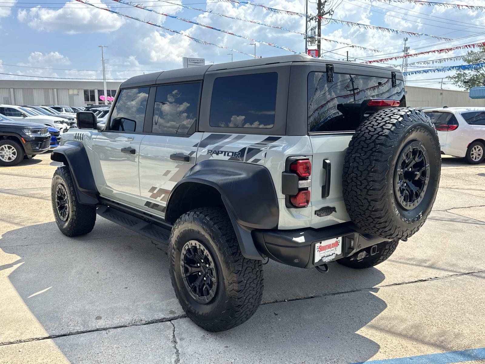 Used 2023 Ford Bronco Raptor AWD/4WD image 5
