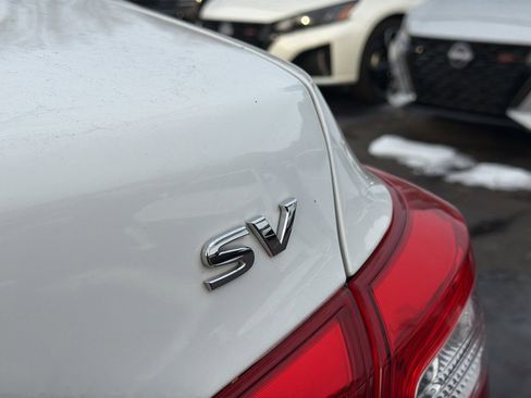 Used 2019 Nissan Sentra SV image 15