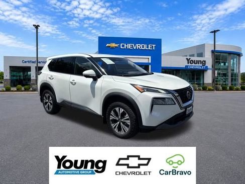 Used 2021 Nissan Rogue SV AWD/4WD image 1