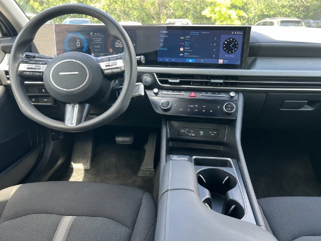 Certified 2025 Hyundai Sonata SEL FWD image 17