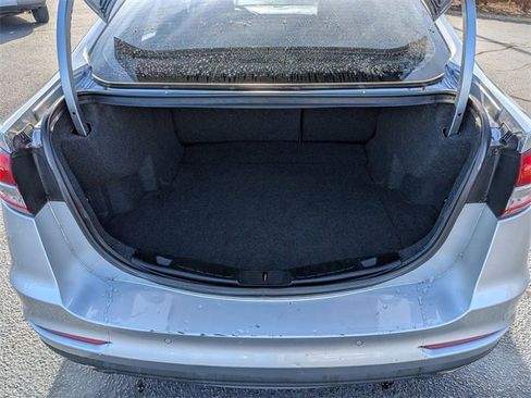 Used 2020 Ford Fusion Titanium image 33