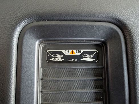 Used 2019 GMC Sierra 3500 Denali image 24