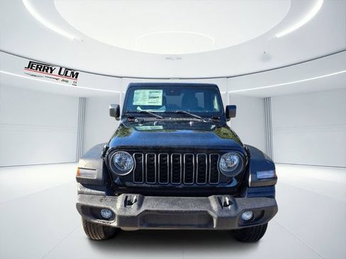 New 2025 Jeep Wrangler Unlimited Sport AWD/4WD image 8