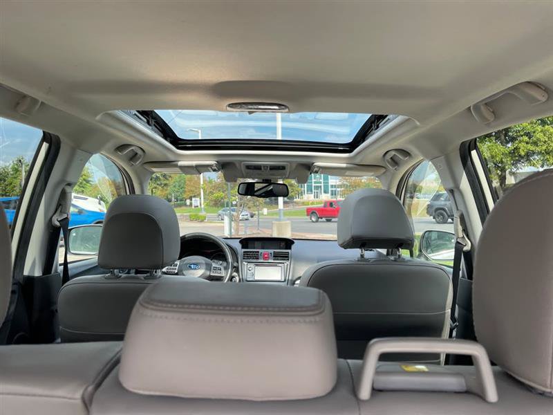 Used 2015 Subaru Forester 2.5i Touring w/ Eyesight & Navigation System AWD/4WD image 62