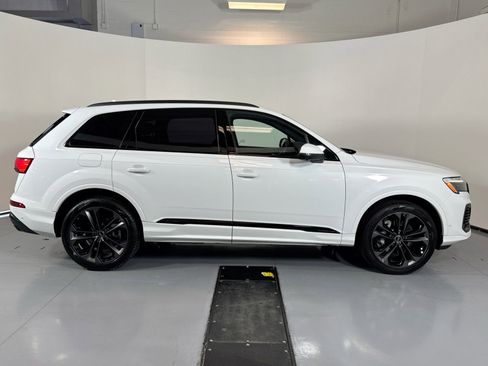 Used 2025 Audi Q7 3.0T Premium Plus w/ Premium Plus Package image 4
