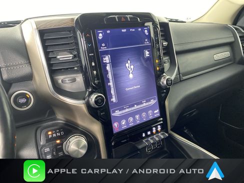 Used 2019 RAM 1500 Laramie AWD/4WD image 4