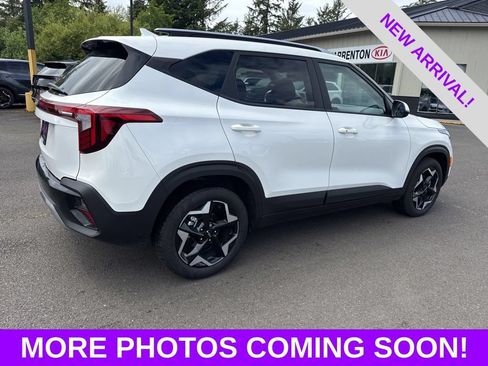 Used 2026 Kia Seltos S FWD image 9