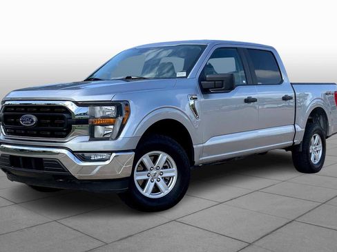 Used 2023 Ford F150 XLT image 2
