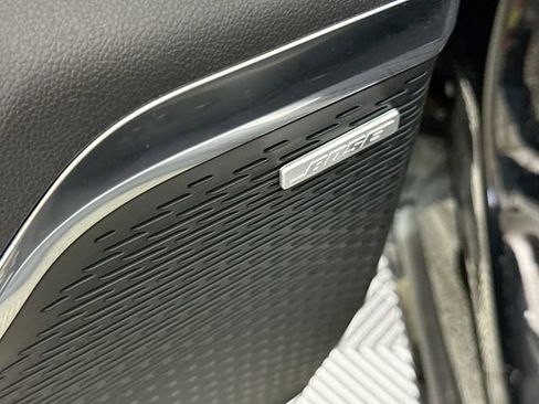 Used 2025 Chevrolet Traverse High Country w/ LPO, Floor Liner Package AWD/4WD image 20