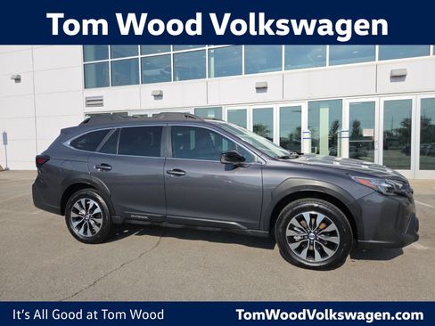 Used 2024 Subaru Outback Limited AWD/4WD image 1
