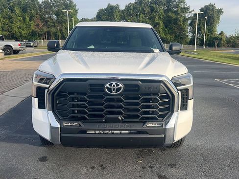New 2026 Toyota Tundra SR5 image 9