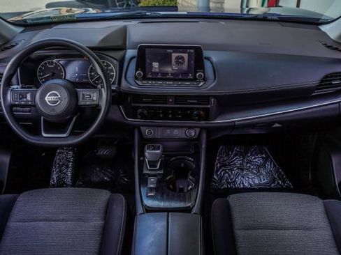 Used 2021 Nissan Rogue S FWD image 5