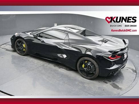 Used 2020 Chevrolet Corvette Stingray Preferred Conv w/ 2LT Preferred Equipment Group RWD image 40