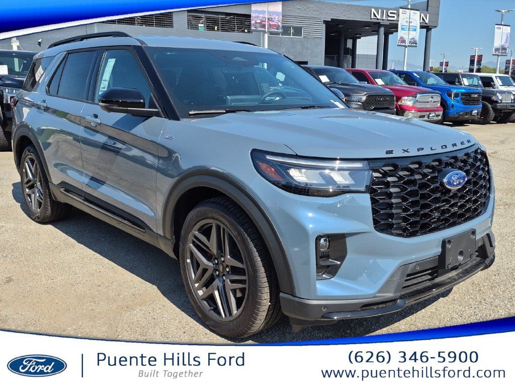 Used 2026 Ford Explorer ST-Line w/ ST-Line Street Pack RWD 360° Tour