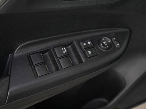 Used 2020 Honda Fit LX image 19