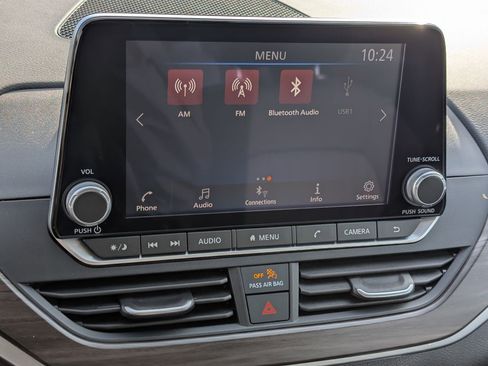 Used 2024 Nissan Altima 2.5 SV image 24