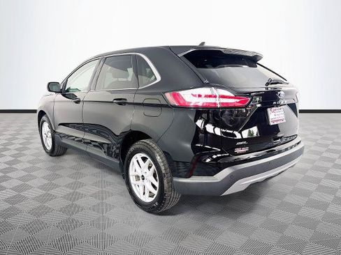 Certified 2024 Ford Edge SEL w/ Convenience Package AWD/4WD image 5