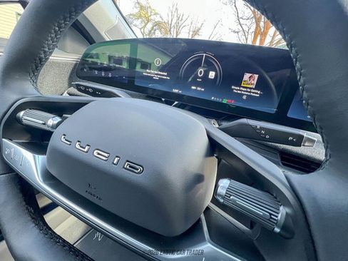 Used 2025 Lucid Air Grand Touring image 15