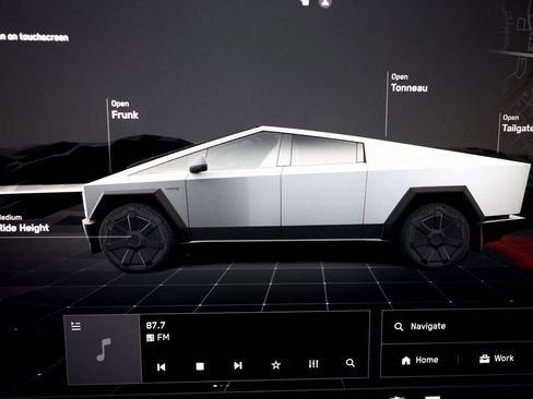 Used 2024 Tesla Cybertruck Cyberbeast image 22