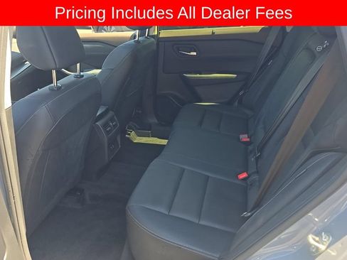 Certified 2023 Nissan Rogue SV w/ SV Premium B Package AWD/4WD image 13
