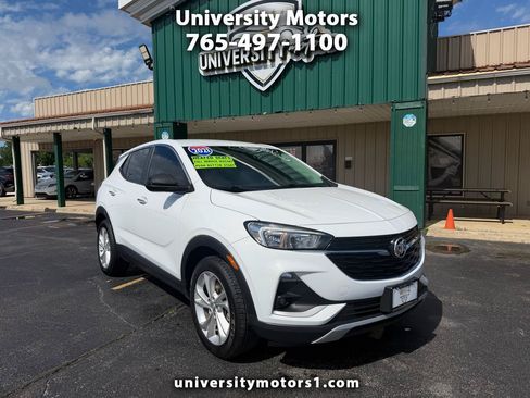 Used 2021 Buick Encore GX Preferred w/ Cold Weather Comfort Package FWD image 1
