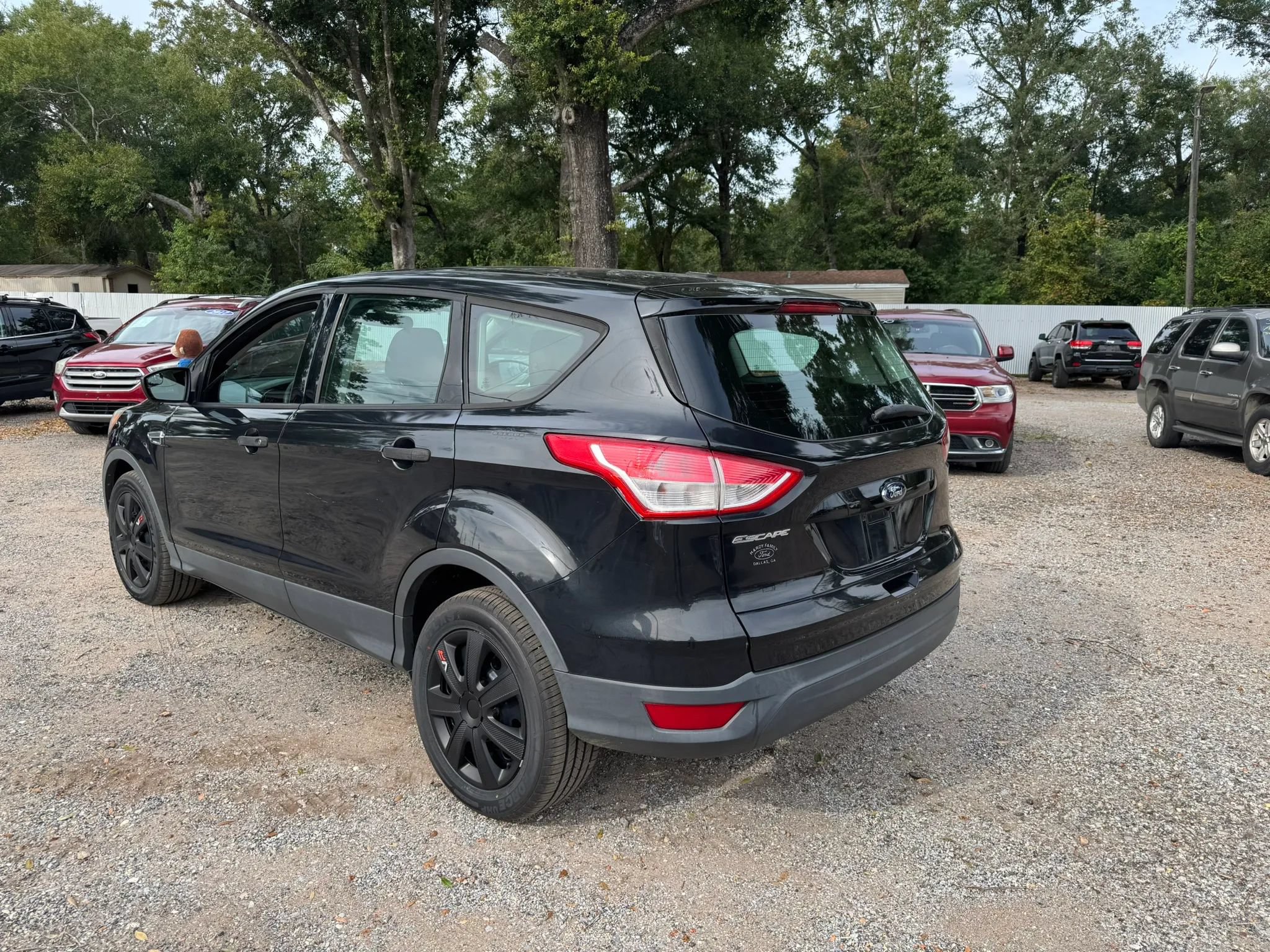 Used 2015 Ford Escape S FWD image 3