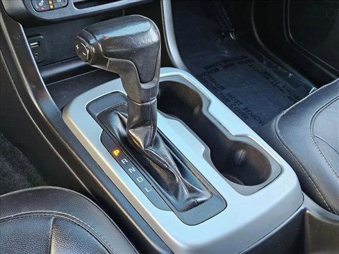 Used 2018 Chevrolet Colorado LT w/ Luxury Package, Chrome image 11