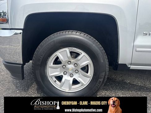 Used 2019 Chevrolet Silverado 1500 LT AWD/4WD image 17
