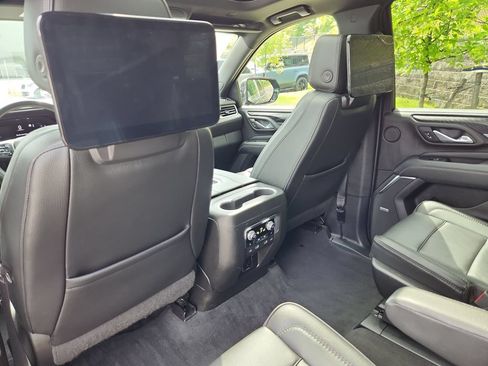 Used 2023 GMC Yukon Denali w/ Max Trailering Package AWD/4WD image 25