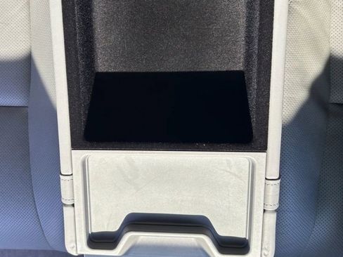 Used 2007 Mercedes-Benz CL 550 w/ P2 Premium Pkg II image 23