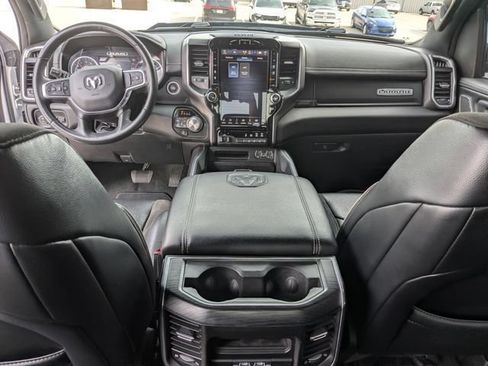 Used 2023 RAM 1500 Laramie AWD/4WD image 31